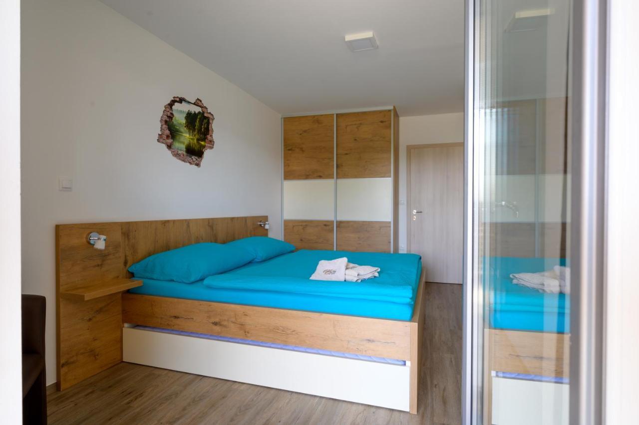 Family Apartment مورفسكه تيبليتسه المظهر الخارجي الصورة
