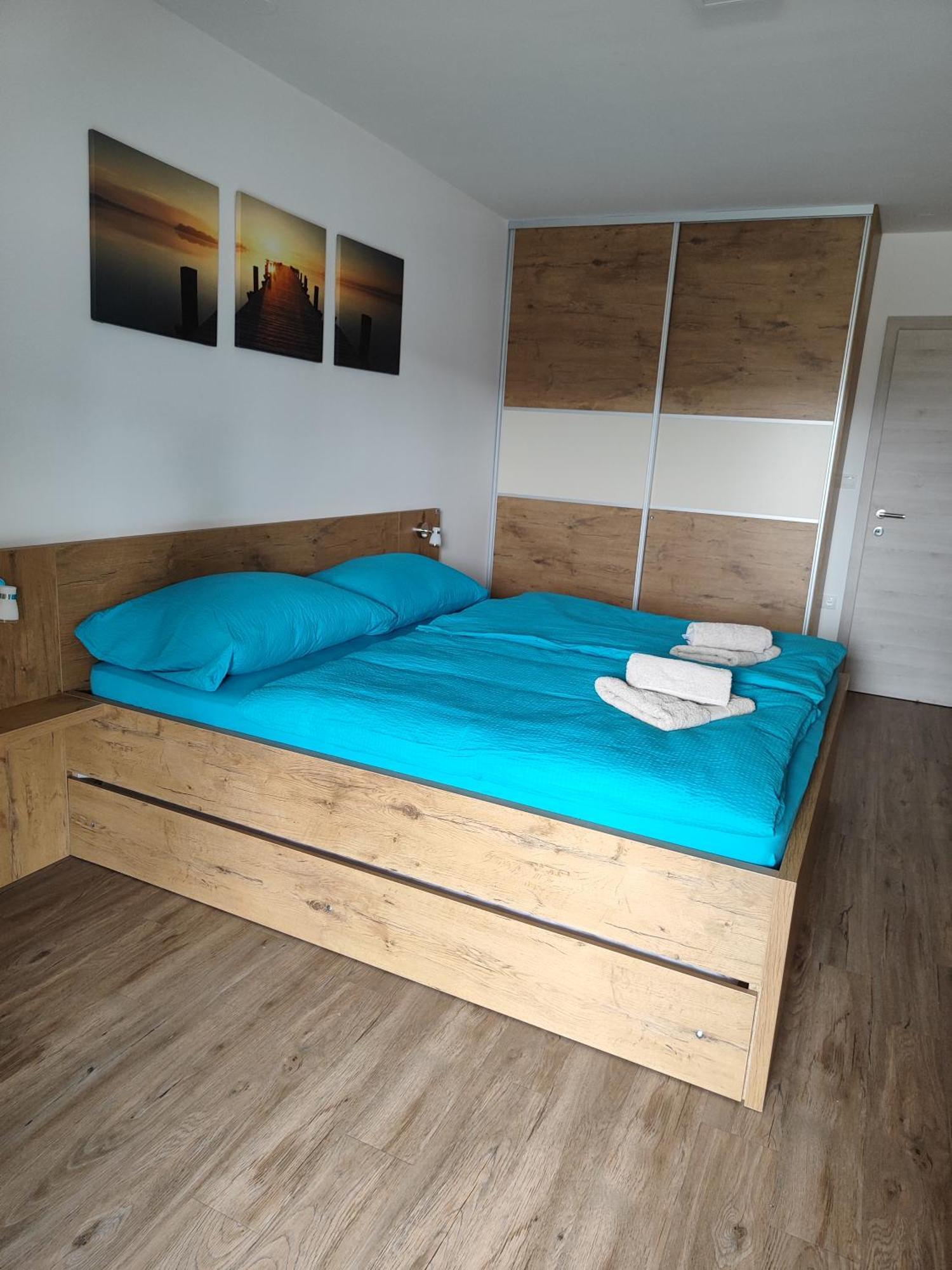 Family Apartment مورفسكه تيبليتسه المظهر الخارجي الصورة